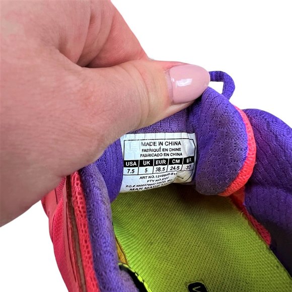 UNDER ARMOUR Athletic Lace Up Runners (Size 7.5) - Picture 6 of 6